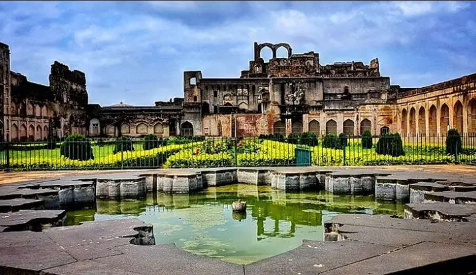 places around hyderabad to visit in summer