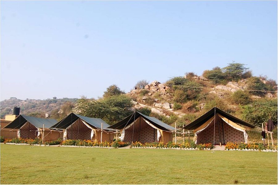 Camp Tikkling, Gurgaon