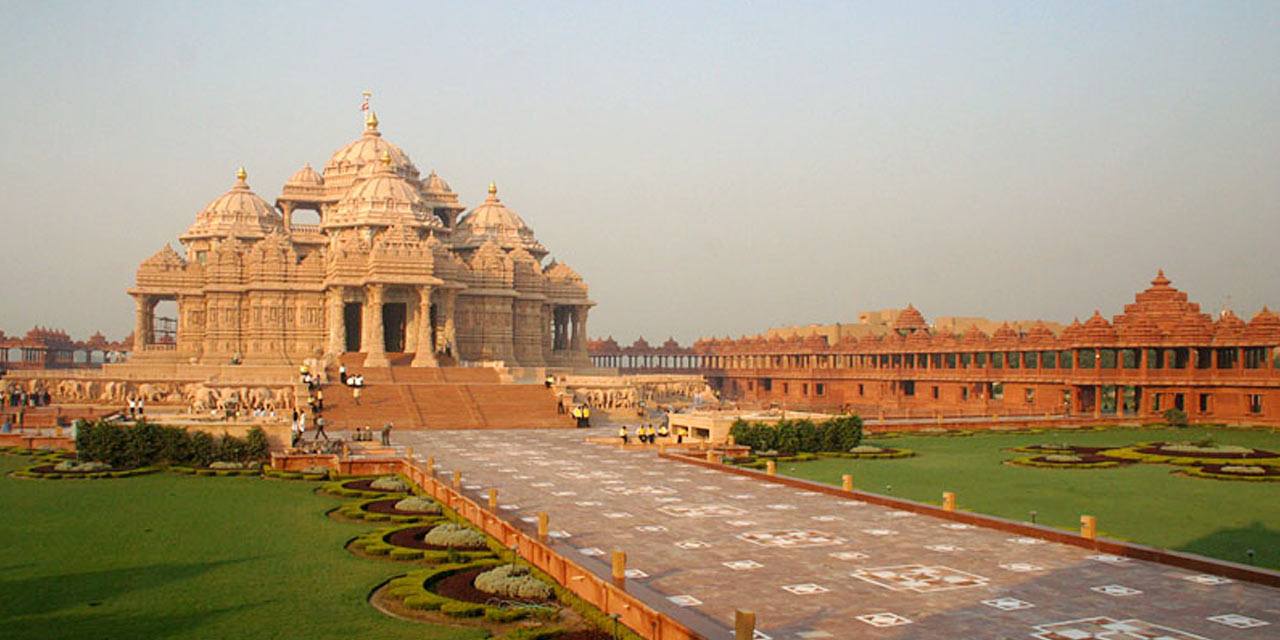 Akshardham Temple Ahmedabad