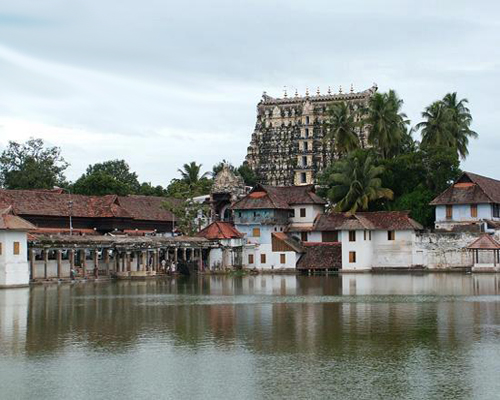 tourist location near kochi