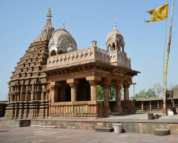 chausath yogini temple bhedaghat