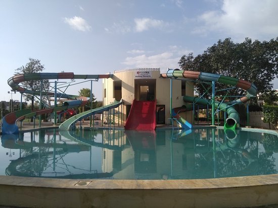 Hotel Apano and Water Park