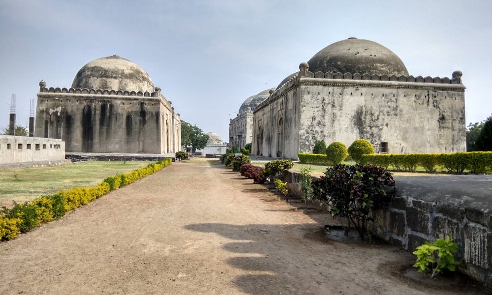 places around hyderabad to visit in summer