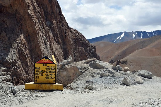 Manali to Leh Highway