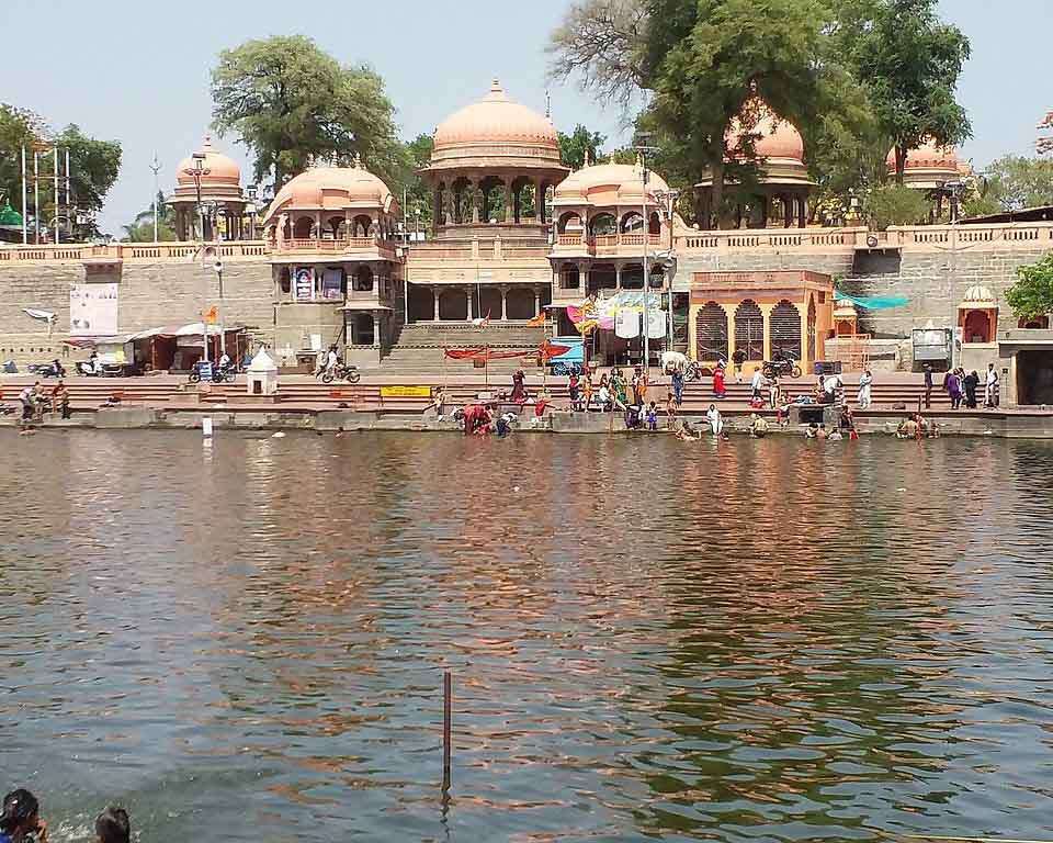 10 Pilgrimage Places of Madhya Pradesh - Tourist Attractions and Things ...