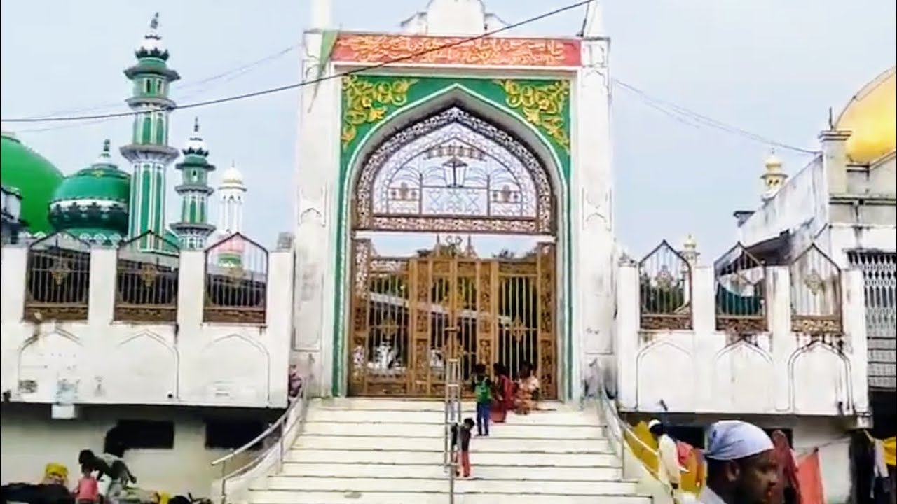 Hussain Tekri Sharif Dargah