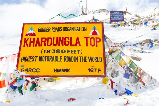 Khardung la Pass