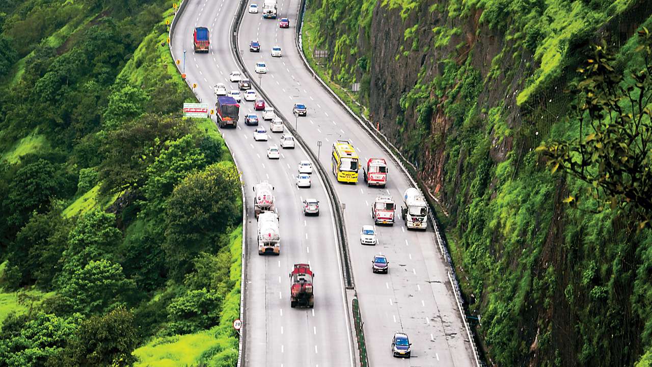 Mumbai to Pune Expressway