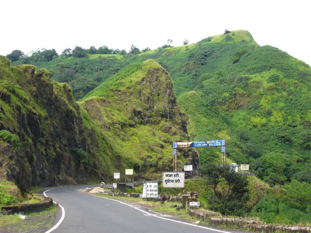 pune to kolhapur tourist places