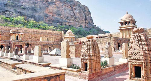 Gujari Mahal Archaeological Museum