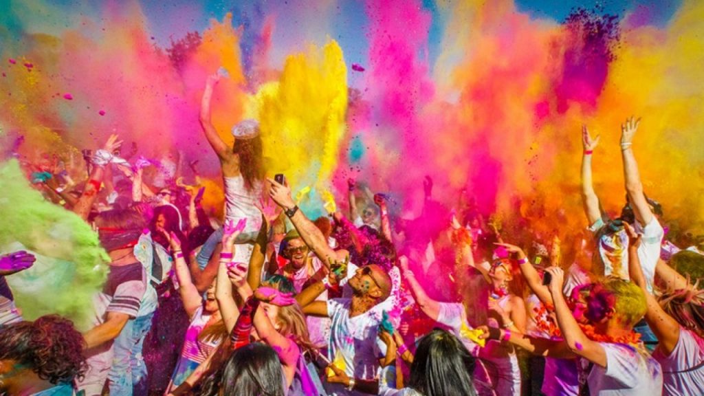 Holi Festival at Rendezvous