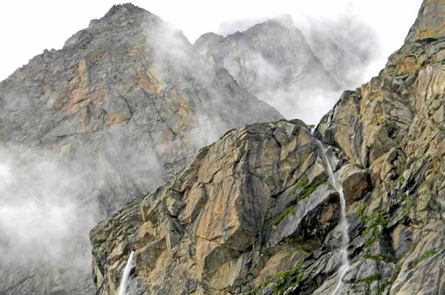 Relax near the Vasudhara Falls