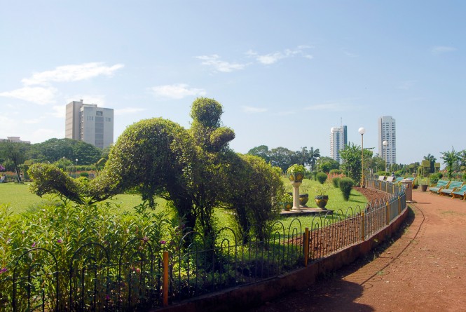Hanging gardens, Mumbai