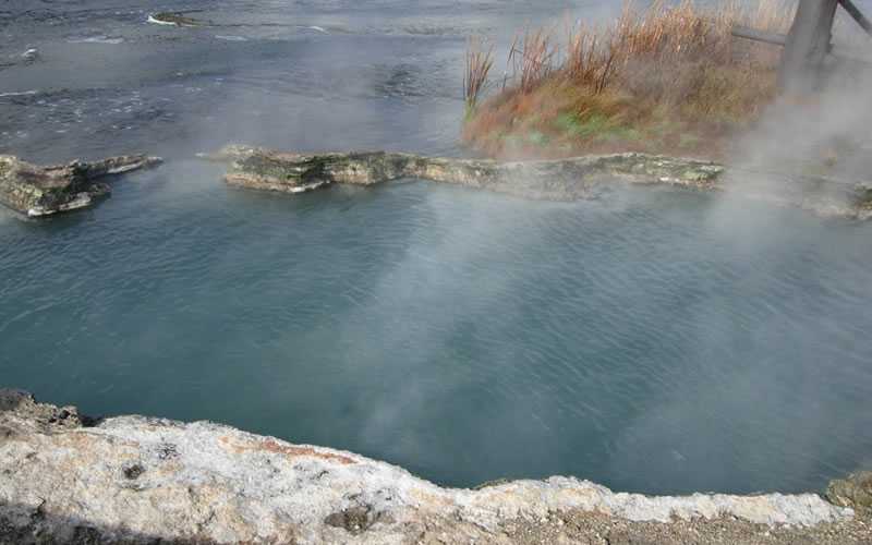 Reshi Hot Water Spring