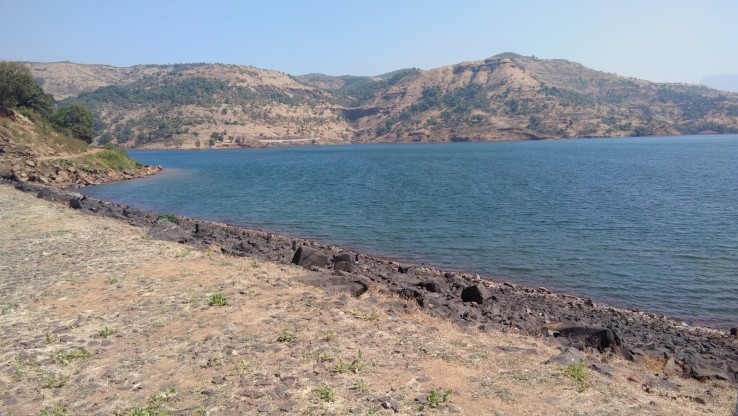 Tringalwadi Lake