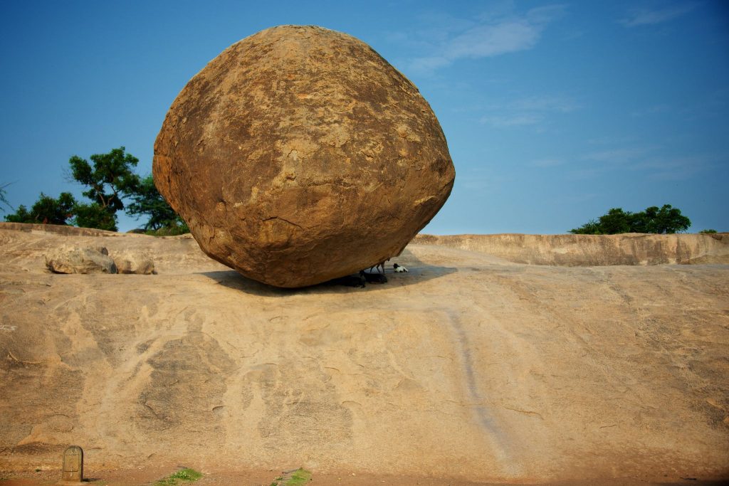 Balancing Rock, Mahabalipuram