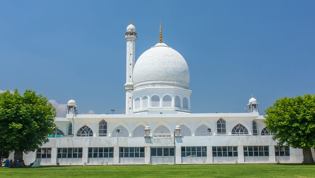 Hazratbal Shrine