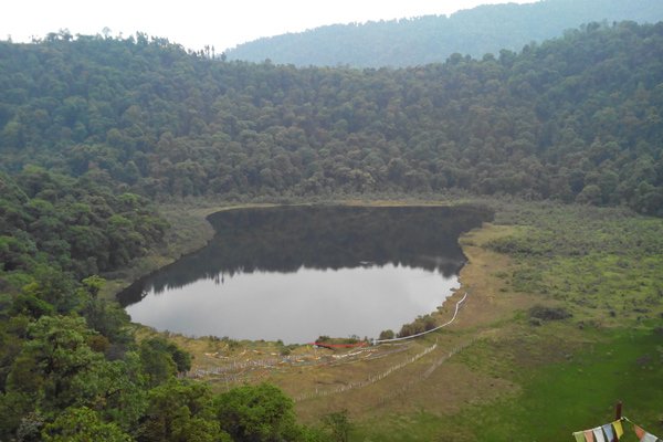 Khecheopalri Lake