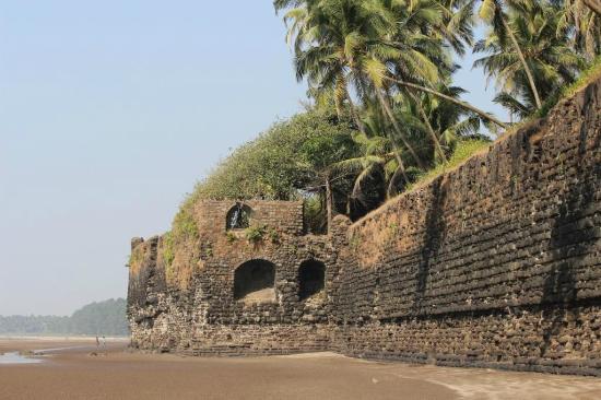 Revdanda Beach Fort