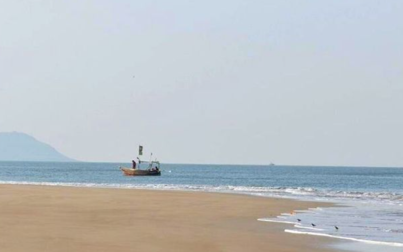Guhagar Beach
