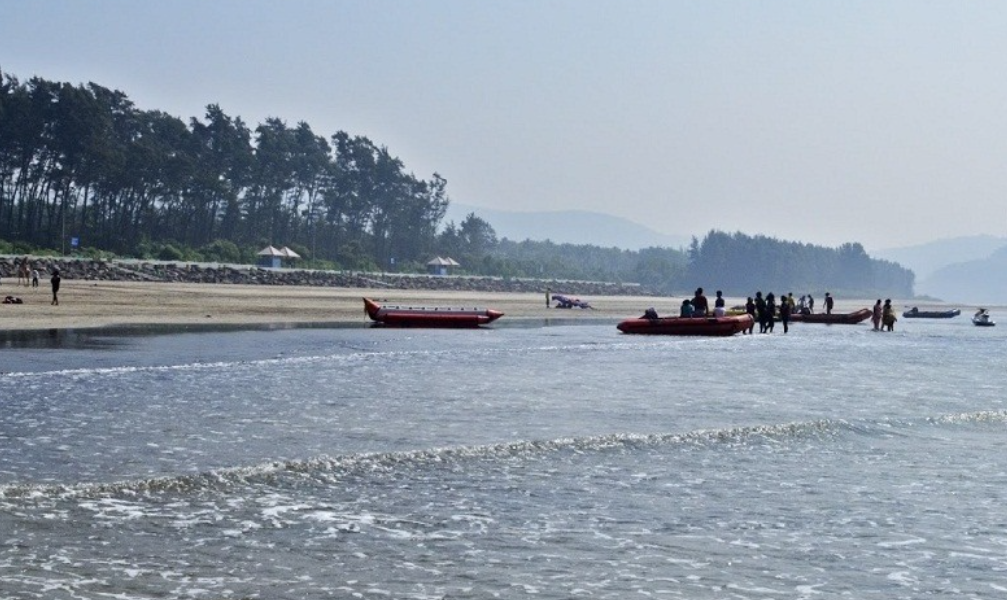 Shrivardhan Beach